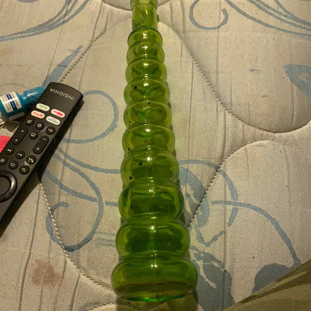 Very iMovie flower vase